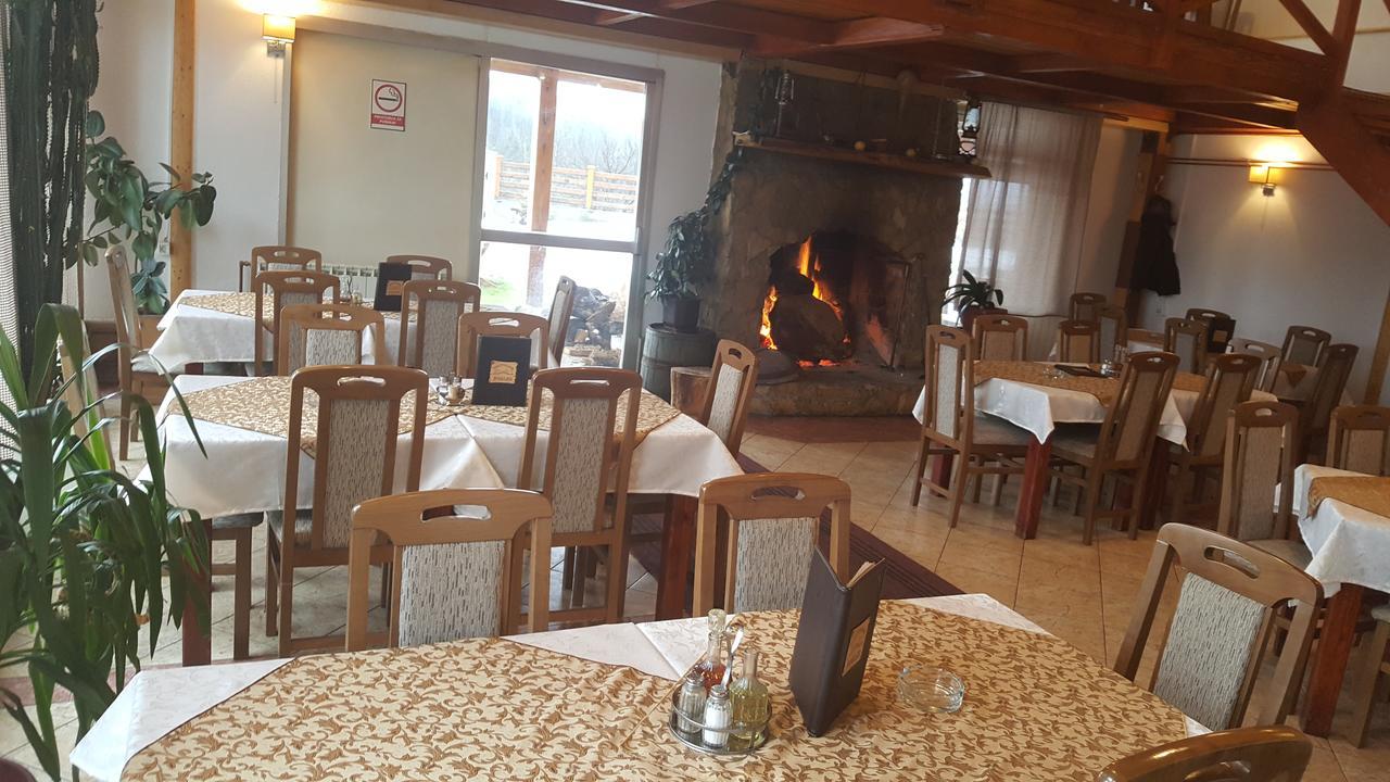 Pansion I Restoran ,, Pogled" Hotell Han Pijesak Eksteriør bilde