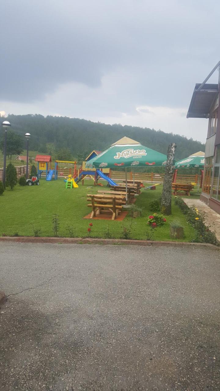 Pansion I Restoran ,, Pogled" Hotell Han Pijesak Eksteriør bilde