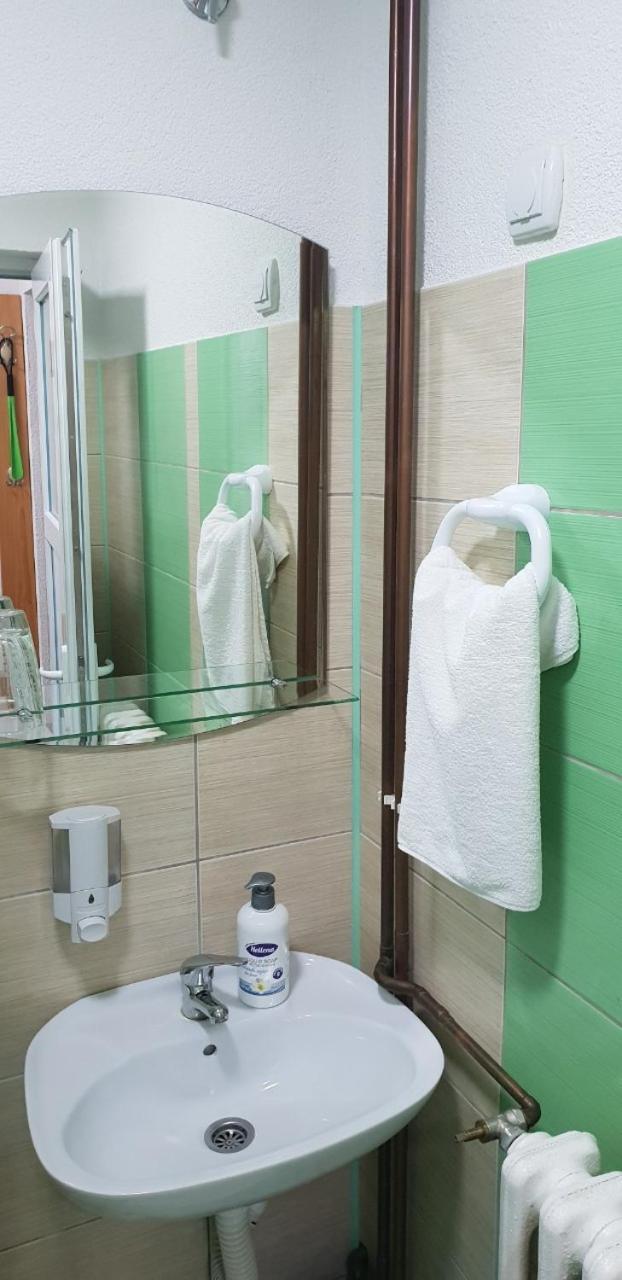 Pansion I Restoran ,, Pogled" Hotell Han Pijesak Eksteriør bilde